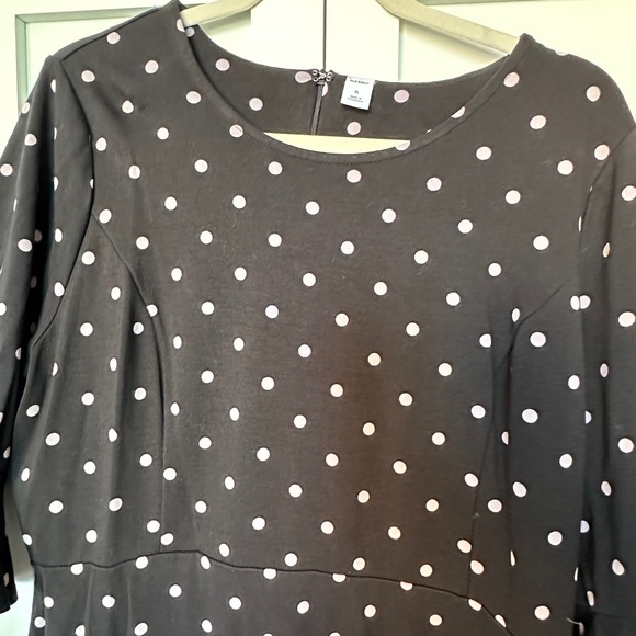 Gray and black polka dot dress - Picture 2 of 3